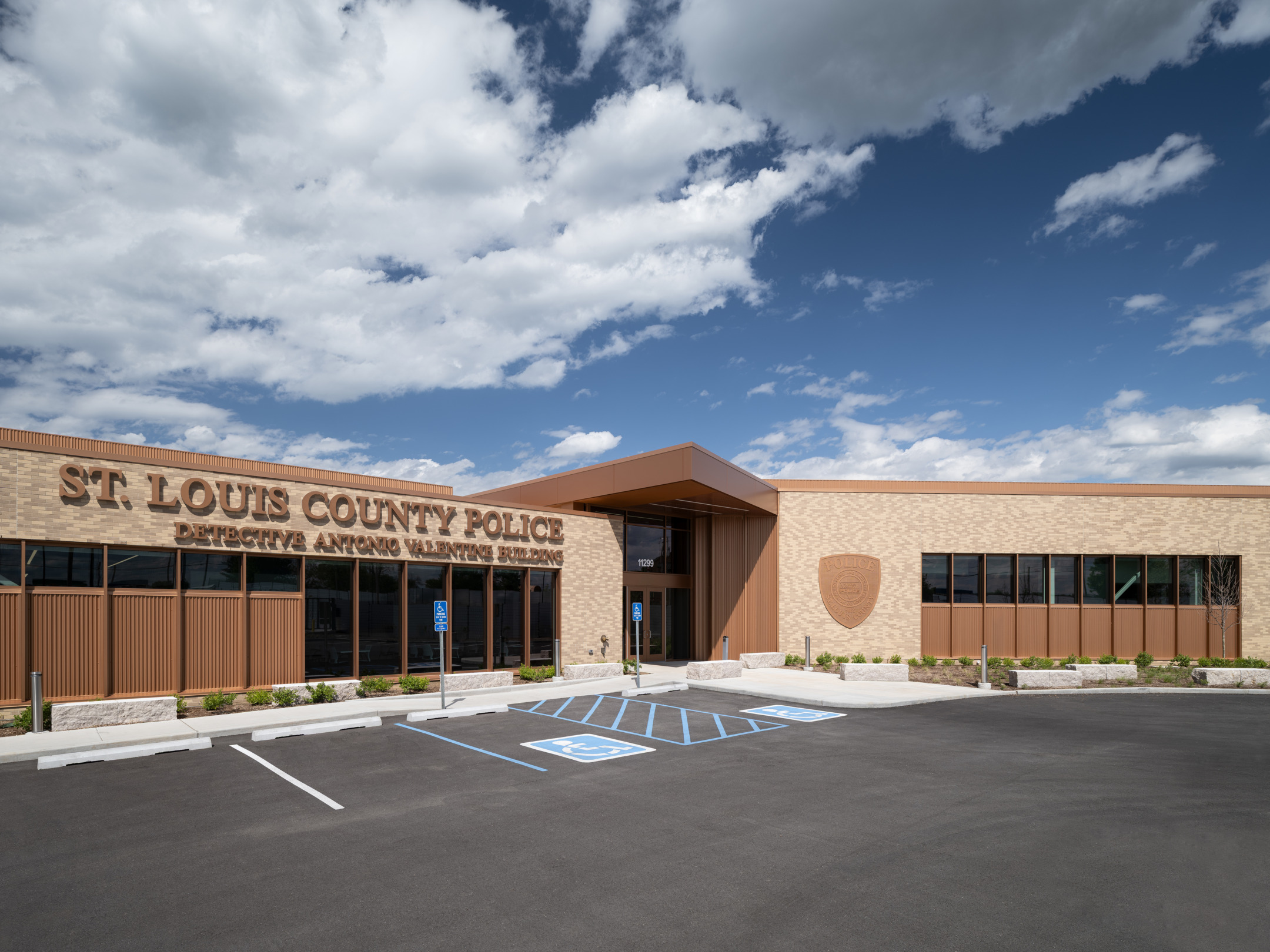 St. Louis County Police Precinct 2, Intelligence Center and Property Control
